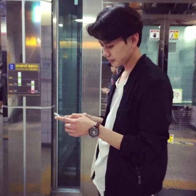 讲故事的书书