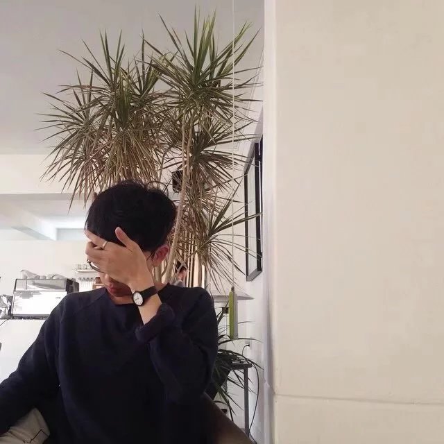 月出缠云