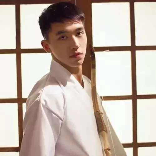 丽丽