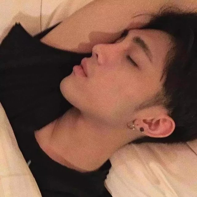 吴曲霖
